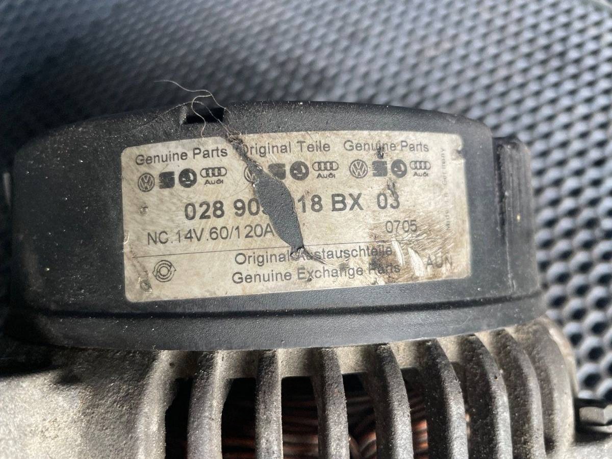 Генератор к Volkswagen Multivan T4, 1995 г.